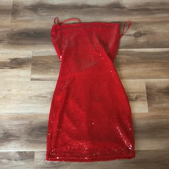 Windsor Red Sequin Mini Dress - Picture 4 of 6